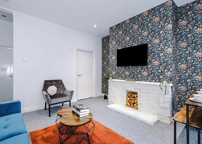 펜션 3 Bedroom Town House - Etihad Stadium - Free Parking 맨체스터