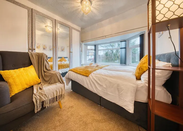 펜션 3 Bedrooms Sleeps 7 Free Parking 맨체스터