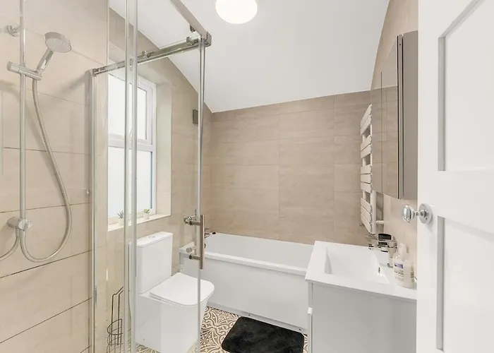 Contractors Pad Wi-fi Free Parking 20 - Off Monthly Semesterbostad Manchester