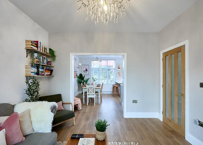 Stylish 4 Bed In Old Trafford Next To Mufc * Mánchester