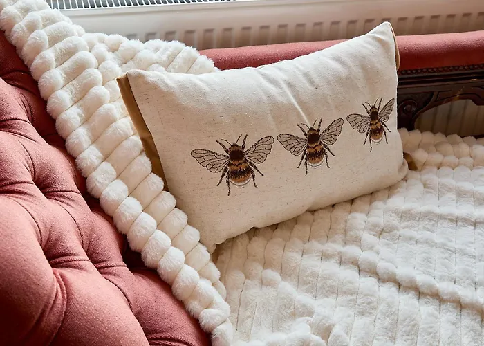 Stylish 4 Bed In Old Trafford Next To Mufc Сasa de vacaciones *