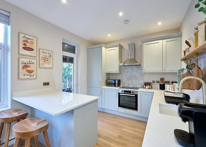 Сasa de vacaciones Stylish 4 Bed In Old Trafford Next To Mufc *