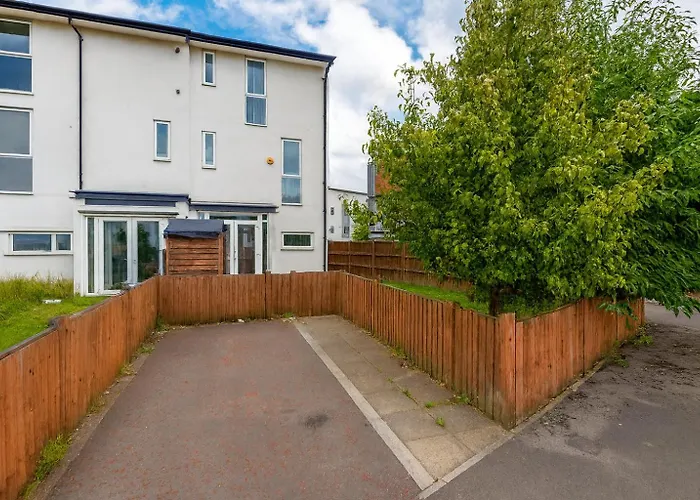 Vakantiehuis Spacious Escape On - Parking - Garden Manchester