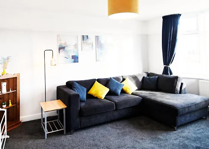 Apartamento Renovated 3 Bed Near Airport And City, Free Parking Mánchester