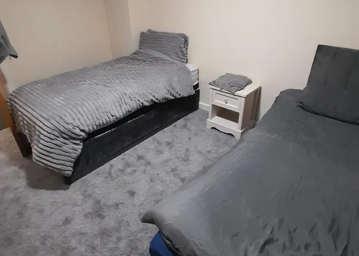 Апартаменты Cityview Free Parking