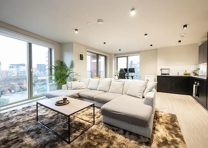 Apartment Chic 2bed Near Castlefield Canals-4min To Station *