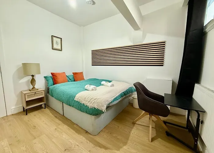 Cityside Walk To Ethihad Stadium Sleep For 4 Apartmán