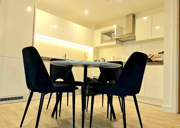 Luxury 2 Bed Apartment, Kingsize Beds, 2 Bathrooms Apartamento *