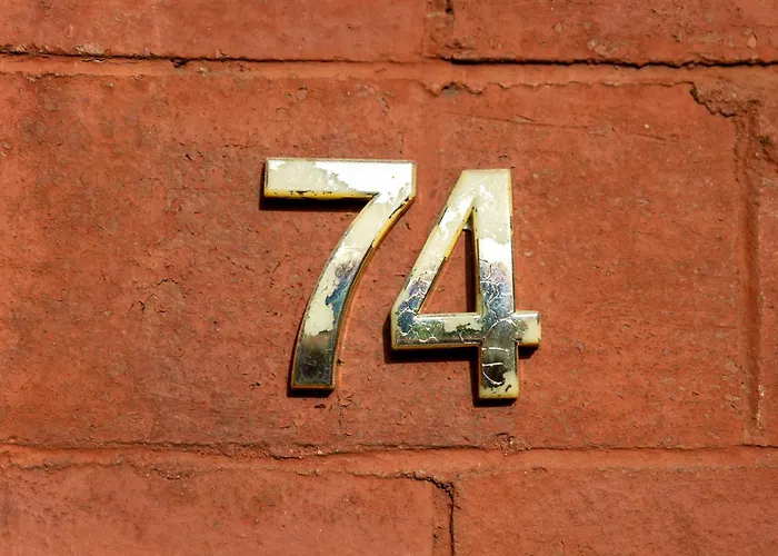 Free Parking, Large House For Contractors & Families, Sleeps 6, 15mins To Centre Apartamento *