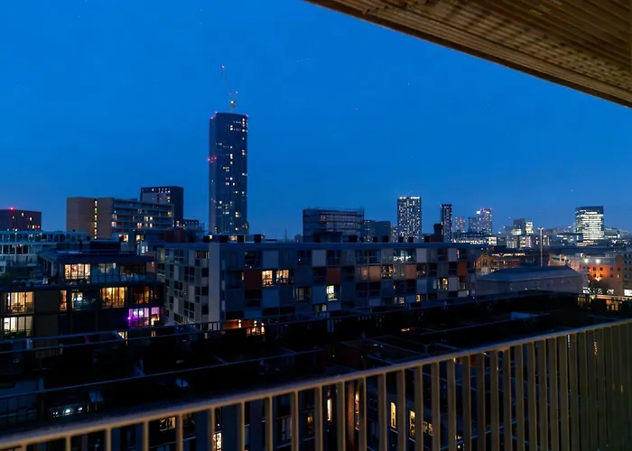 Stylish 2bed Balcony & View Centre Apartament Manchester