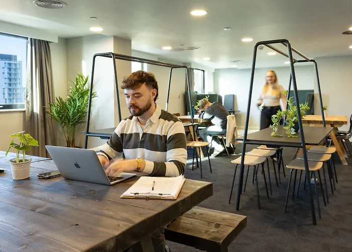 Apartment For Students Only Luxury In Salford