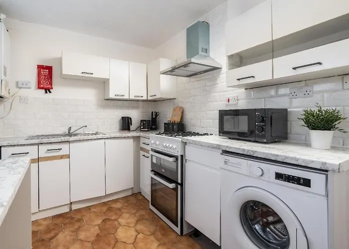 Lavish And Comfy - Contractors & Long - Close To Piccadilly And Etihad - Fast Speed Wi-fi - Guests 7 Daire *