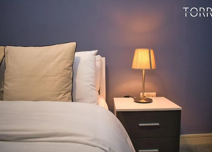 Spacious 2Br Apartment By Torr Property Group Short Term Rentals With Free Underground Allocated Parking Manchester Manchester