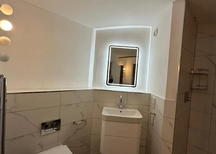 Royal Mills 2br By Torr Group Short Lets & Serviced With Free Wifi Apartman Manchester