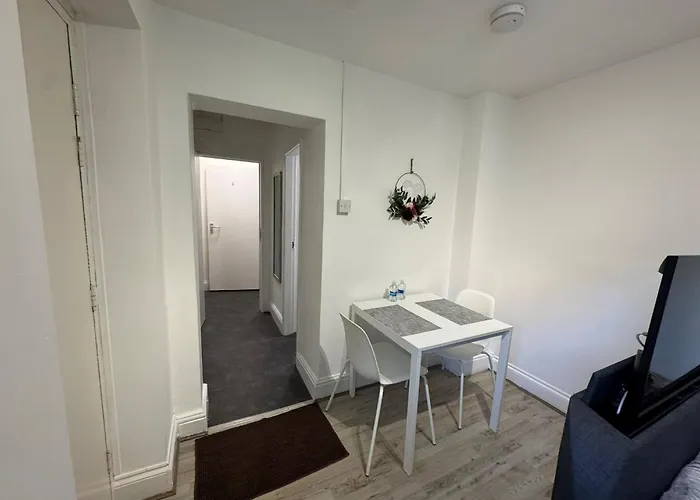 Goulden 2 * Manchester