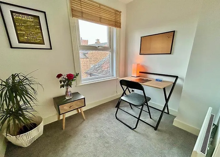 Modern 2-bed For Work Apartamento