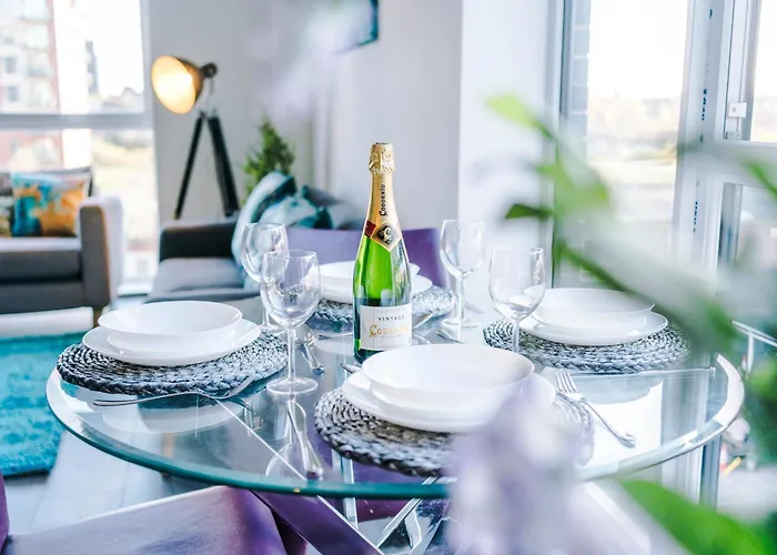 Appartement Luxury 5 Bed Centre *