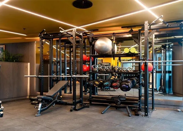 Cozy Two Bedroom * Манчестер