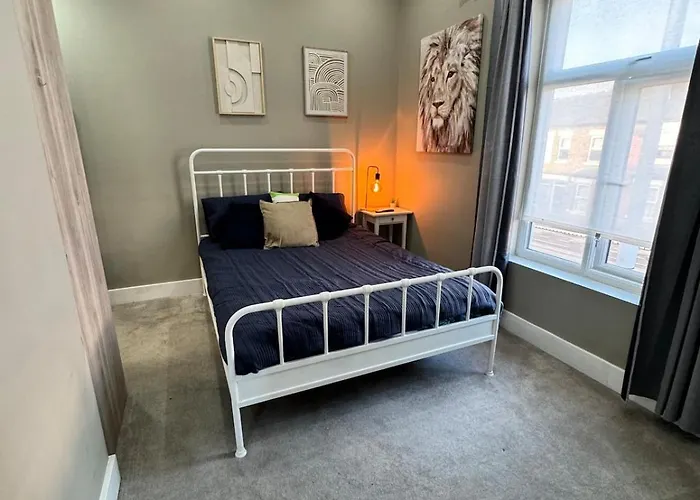 Flat In Manchester, 2 En-suite Beds, Etihad, Coop * Manchester