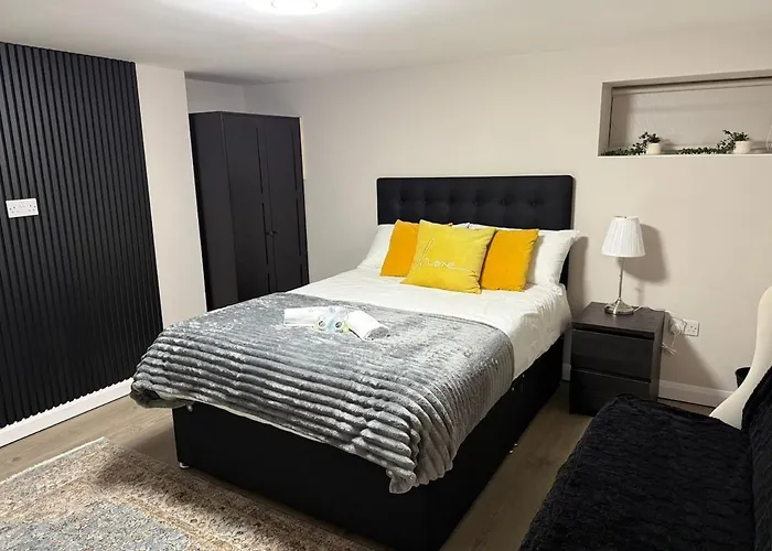 Stylish 1-bed Ideal For 2 Guests Апартаменты *