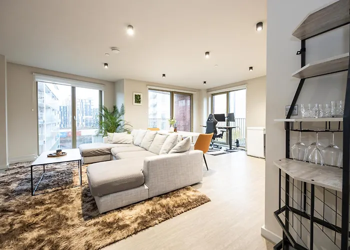 Chic 2bed Near Castlefield Canals-4min To Station マンチェスター