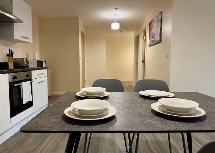 Апартаменты Stylish Flat With 2 Double Beds - Pass The Keys Манчестер