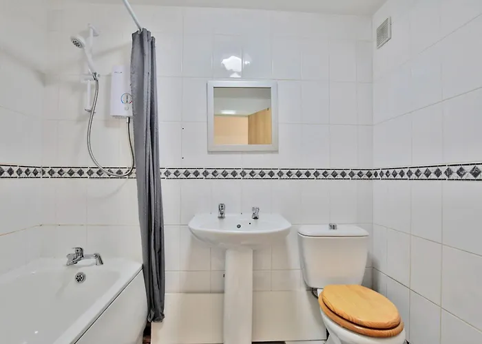 Apartamento View Apartment, Free Parking, By Nmb *