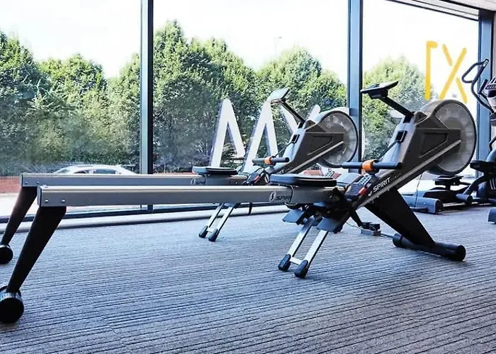 Appartamento Modern 2-bed Living With Private Balcony Manchester