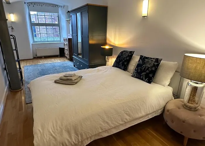 Royal Mills 2br By Torr Group Short Lets & Serviced With Free Wifi * Manchester