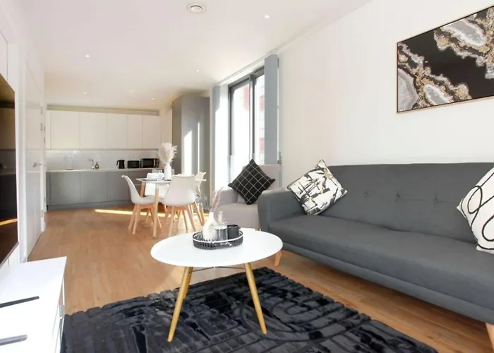 Apartament The Mount - Spacious - Local Attractions- Parking *