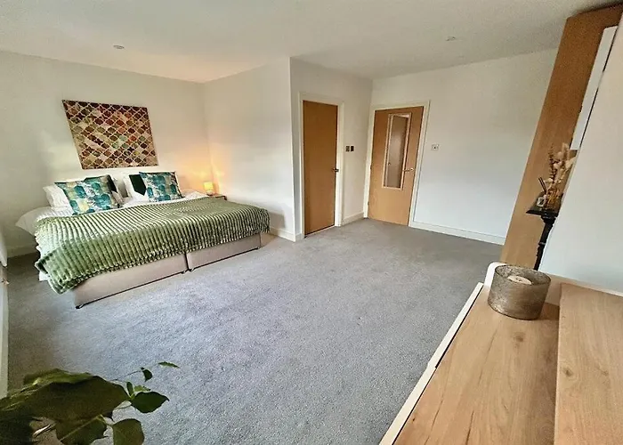 Modern 2-bed For Work Apartamento