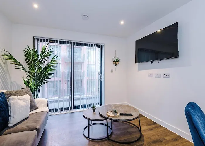 Centre, Comfy 1 Bedroom *