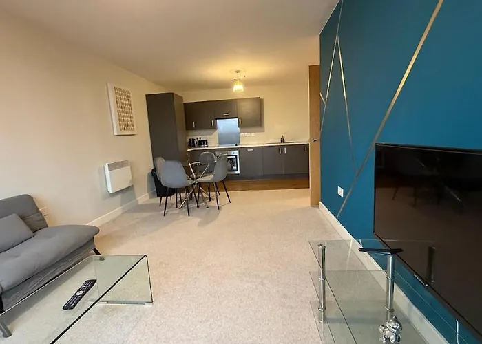 Luxury 5 Bed Centre Appartement *