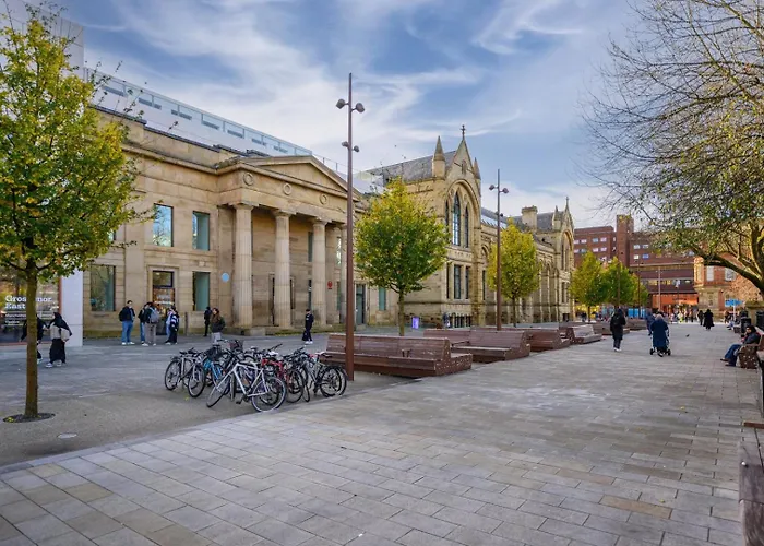 Oxford Road Haven: Stylish 1-bedroom Retreat Μάντσεστερ