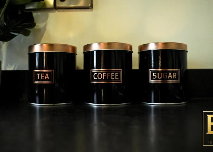 Stylish 2br - Heart Of - Free Parking Apartman