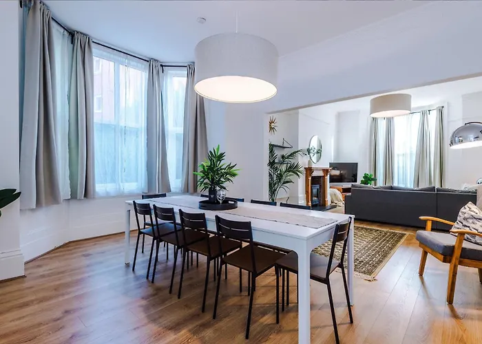 Perfect Getaway At Smedley House