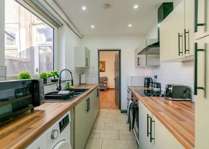 Tallis House, Near Centre, Sleeps 8 By Nmb Appartamento *