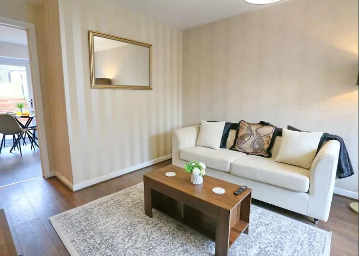 Apartamento Modern Two-bedroom House Close To Centre Mánchester