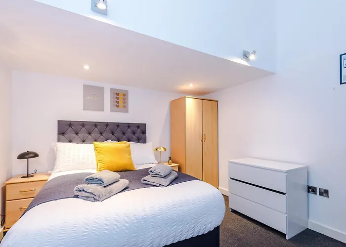 Apartman Modern 2br Flat For 4 Full Kitchen