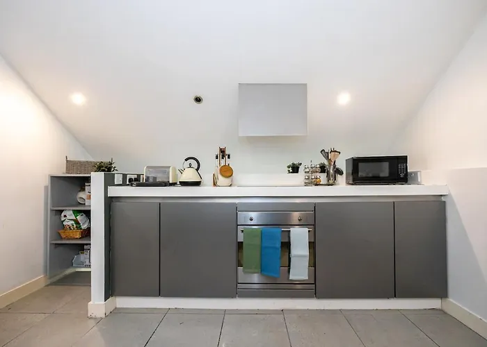 Lägenhet Stylish & Modern 3br - Garden, Parking & Ps5 Manchester