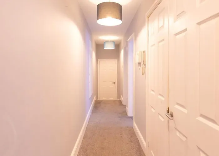 Daire Charming 2-bed In M16 Manchester