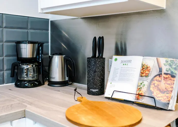 Trafford Loft Modern In Manchester