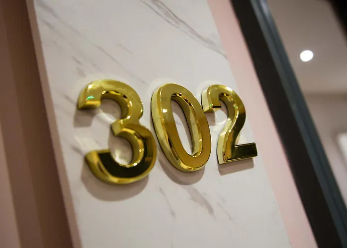 Stylish Modern Escape In The Heart Of شقة *