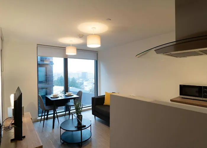 公寓 Bright 1 Bed In W Balcony *