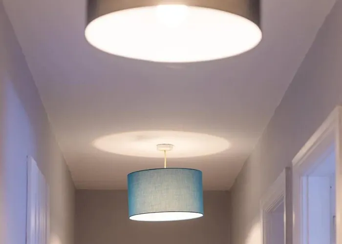 Charming 2-bed In M16 Daire *