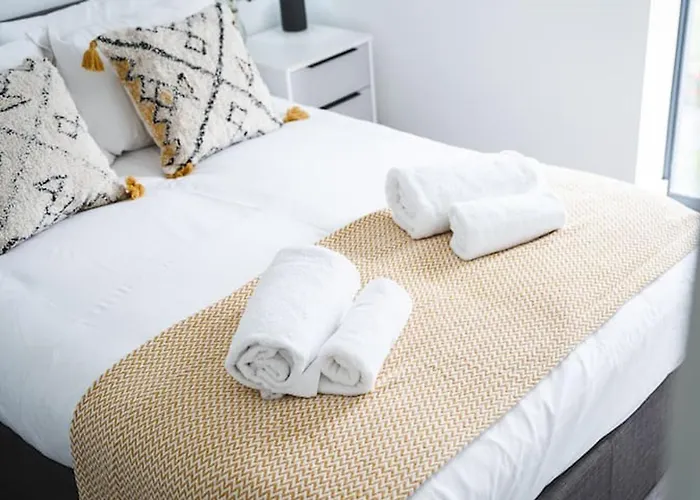 The Interchange - 2-bed - Brand New - アパート