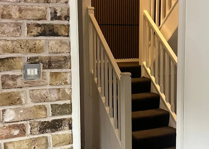 5 Bedrm Hse! Ev! & Nr Citycentre! 펜션 *