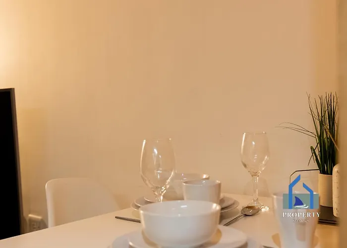 Duplex - Balcony - Roof Terrace - Parking 아파트 *