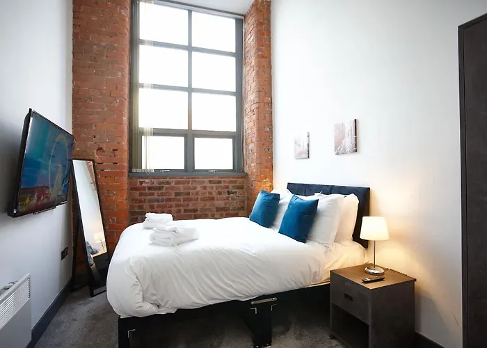 The Larimar Apartment