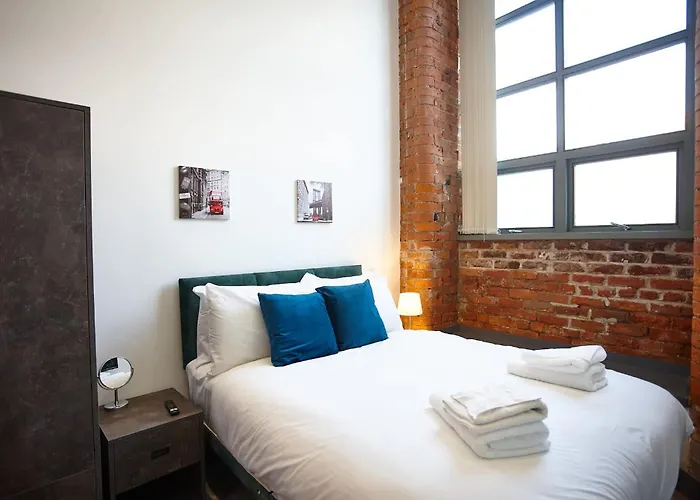The Larimar Apartment Manchester